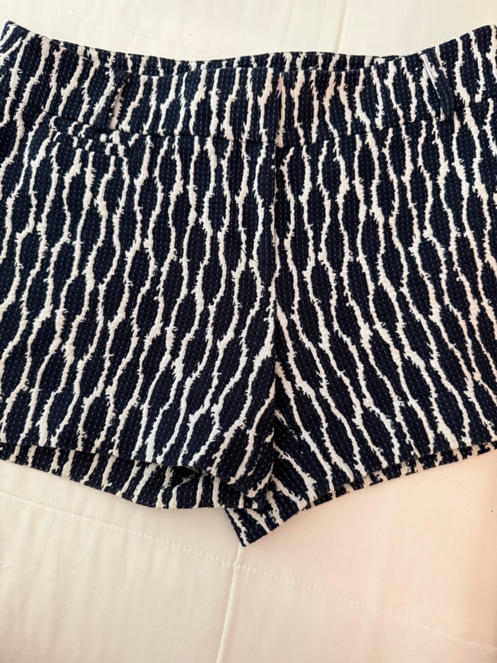 Ann Taylor Loft-The Rivera short-Woven Navy and White Patterned Women’s Shorts